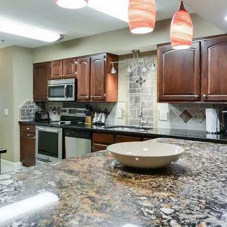 Luxury Condos At Thousand Hills - Heart Of Branson - Beautifully Remodeled - Spacious And Affordable Exterior photo