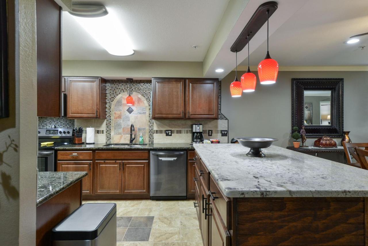 Aparthotel Luxury At Thousand Hills - Heart Of - Beautifully Remodeled - Spacious And Affordable