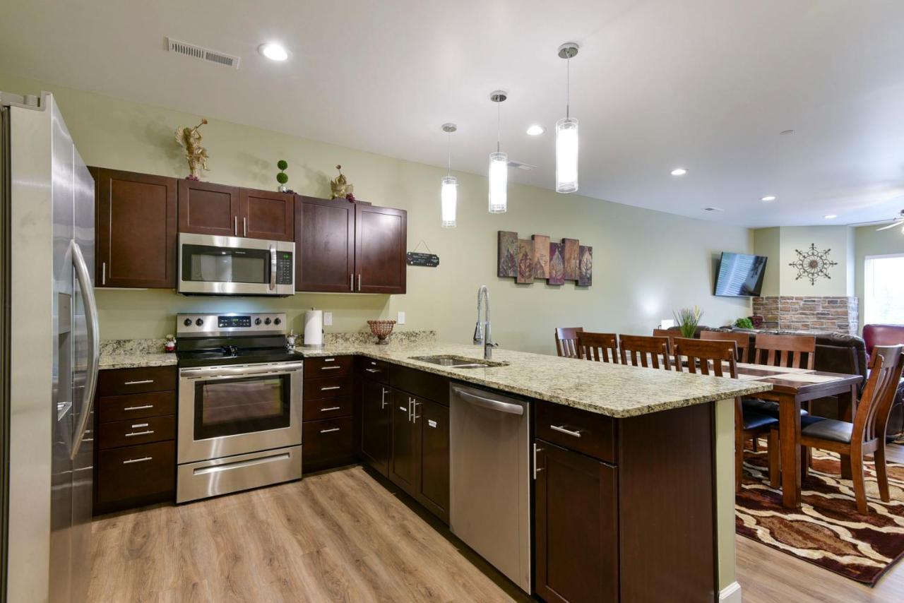 Aparthotel Luxury At Thousand Hills - Heart Of - Beautifully Remodeled - Spacious And Affordable *