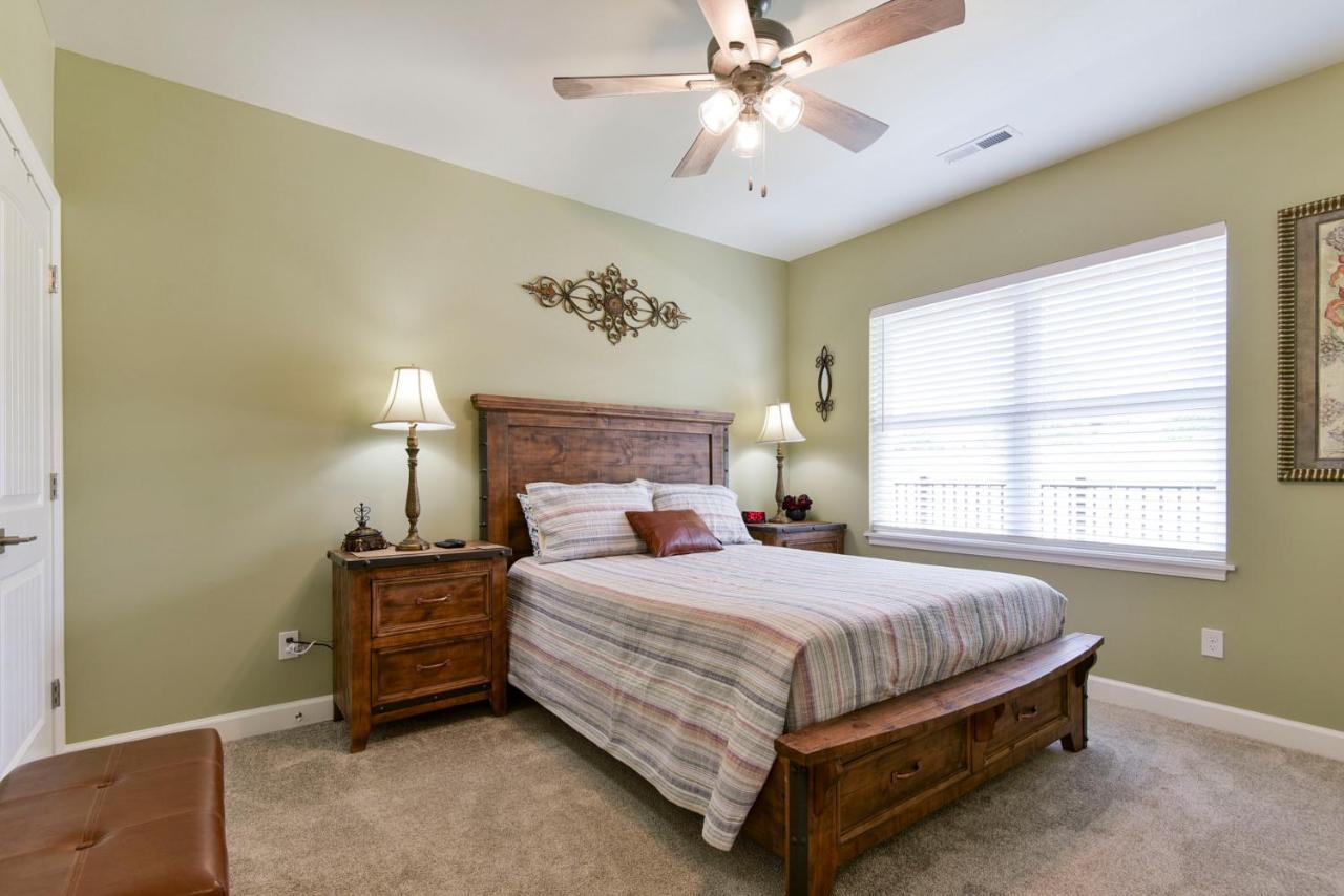 Luxury At Thousand Hills - Heart Of - Beautifully Remodeled - Spacious And Affordable Aparthotel *