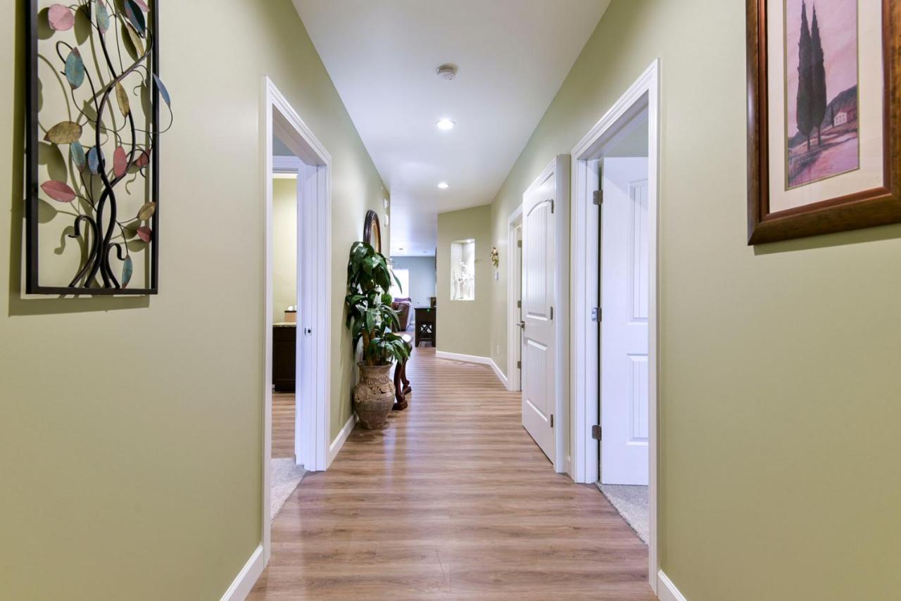 Luxury At Thousand Hills - Heart Of - Beautifully Remodeled - Spacious And Affordable Apartahotel Branson
