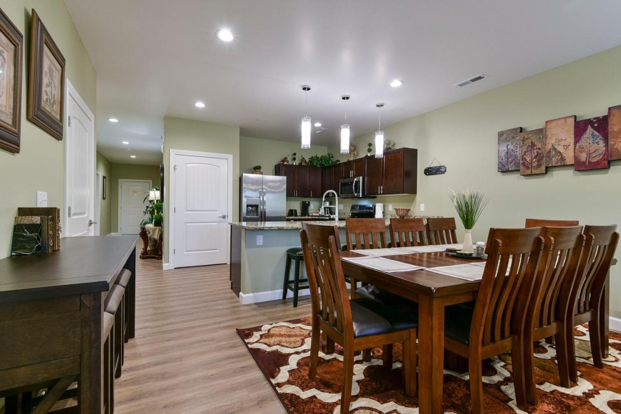 Luxury At Thousand Hills - Heart Of - Beautifully Remodeled - Spacious And Affordable Apartahotel Branson